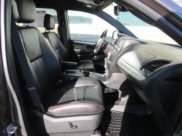 2018 Dodge Grand Caravan Passenger - 3mo/3000 mile warranty!! - cars... for sale in York, NE – photo 14