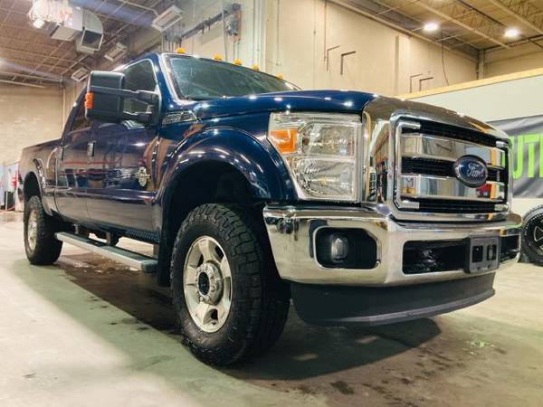 2012 Ford Super Duty F-350 SRW 4WD Crew Cab 156 XLT - cars & trucks... for sale in Cleveland, OH – photo 3