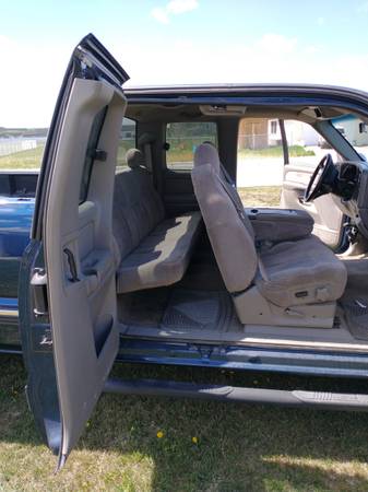 2000 Chevy Silverado 3/4ton 4x4 for sale in Rapid City, NE – photo 8
