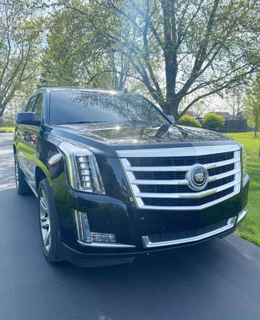 2015 Cadillac Escalade Premium Low Miles - Super Loaded - cars & for sale in Beech Grove, IN – photo 2