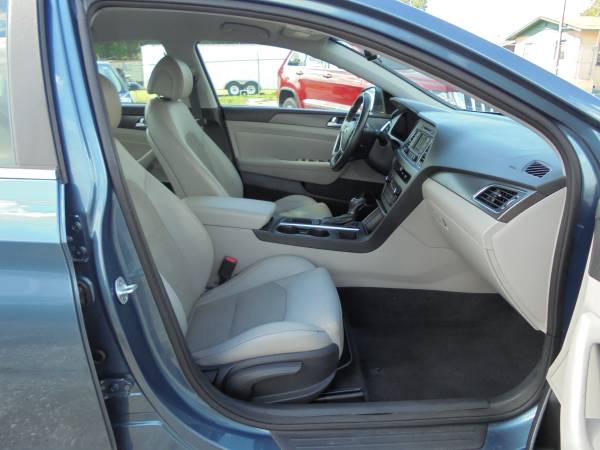 2015 Hyundai Sonata - - by dealer - vehicle automotive for sale in Lakeland, FL – photo 16