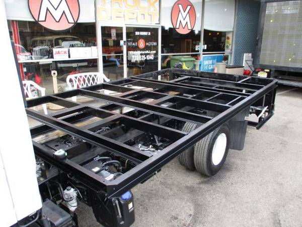 2013 Isuzu NPR CAB CHASSIS, DIESEL 65K ** 13 3 FRAME BODY - cars &... for sale in south amboy, NC – photo 17