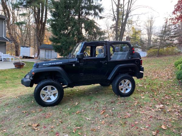 Lifted 2007 Black Jeep Wrangler Rubicon - Spotless - cars & trucks -... for sale in Butler, PA – photo 3