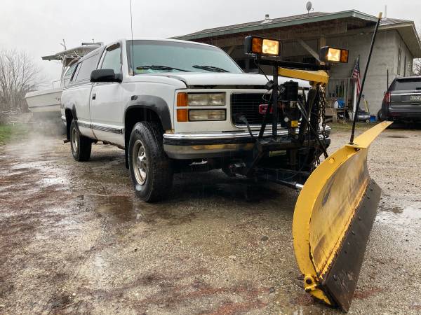 2000 GMC 2500 PLOW TRUCK - cars & trucks - by owner - vehicle... for sale in Franklin, ME – photo 2