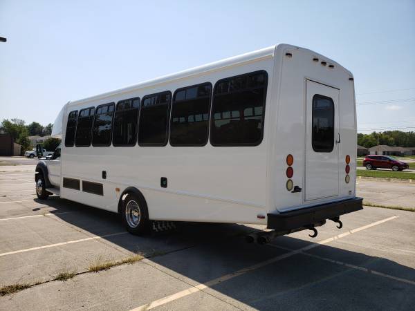 2012 F-550 Super Duty Shuttle/Party/Limo/Church Bus - cars & trucks... for sale in Oak Grove, NE – photo 7