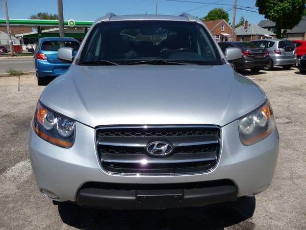 2008 Hyundai Santa Fe - - by dealer - vehicle for sale in milwaukee, WI – photo 8