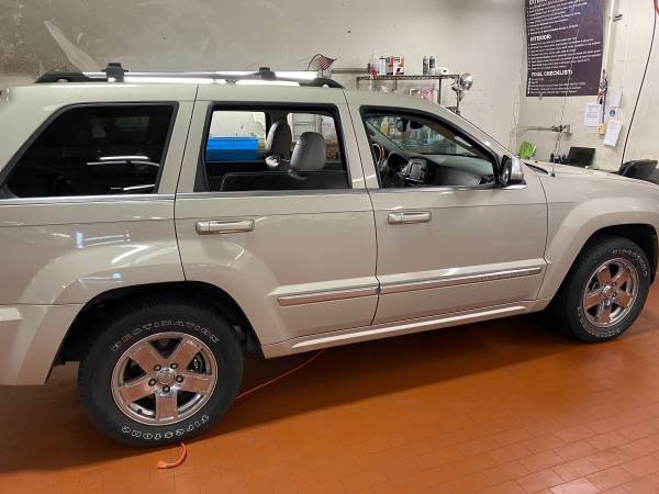 2006 Jeep Grand Cherokee for sale by owner - - by for sale in Cassville, MO – photo 2