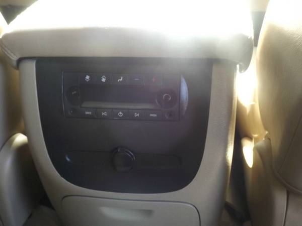 2011 Chevrolet Tahoe 2WD 4dr 1500 LS with Assist steps, Black for sale in Fort Myers, FL – photo 8