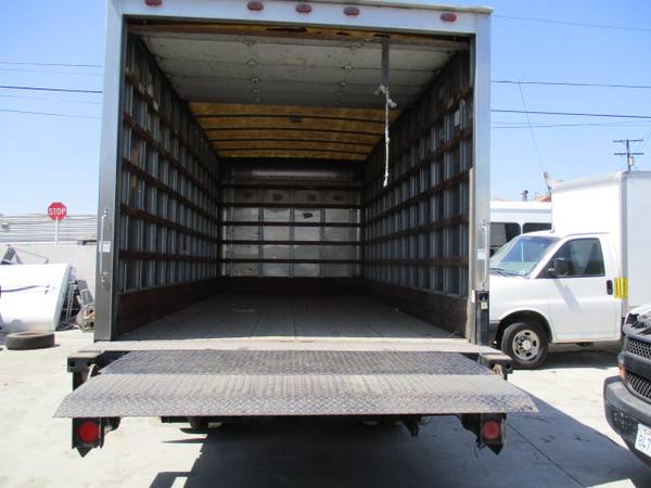 2001 ISUZU NQR NPR HIGHROOF DIESEL 18 FT MOVING BOX TRUCK W/... for sale in GARDENA, AZ – photo 8