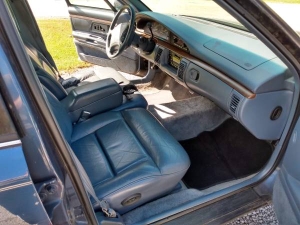 1995 Oldsmobile 98 Regency Elite for sale in Larwill, IN – photo 11