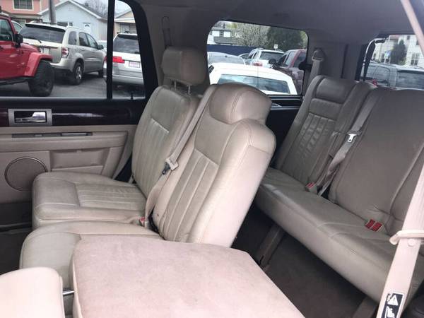 03 LINCOLN NAVIGATOR - - by dealer - vehicle for sale in milwaukee, WI – photo 14