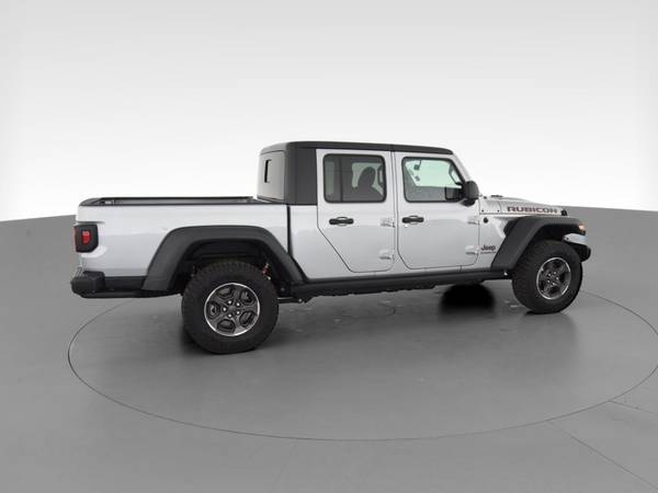 2020 Jeep Gladiator Rubicon Pickup 4D 5 ft pickup Silver - FINANCE -... for sale in NEW YORK, NY – photo 12