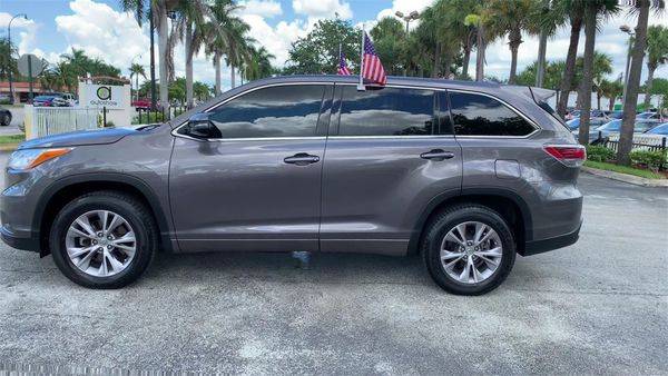 2014 Toyota Highlander LE V6 Low Down Payment Drive Today for sale in Fort Lauderdale, FL – photo 5