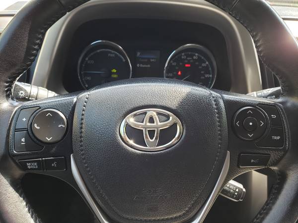 2016 Toyota Rav4 Hybrid XLE AWD for sale in Medford, MA – photo 19