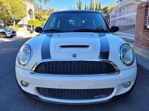 2009 Mini John Cooper Works JCW 211hp 6 Speed Manual White Gas Saver for sale in Los Angeles, CA – photo 19