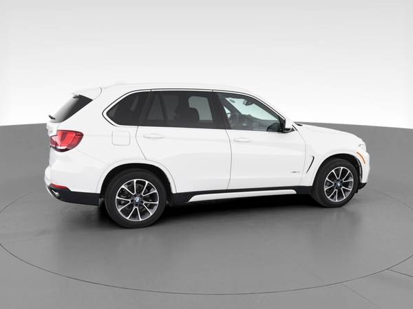 2017 BMW X5 xDrive35i Sport Utility 4D suv White - FINANCE ONLINE -... for sale in Arlington, District Of Columbia – photo 12