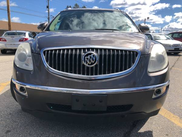 2008 Buick Enclave 3rd Row 4x4 CLEAN - - by dealer for sale in Derry, ME – photo 7