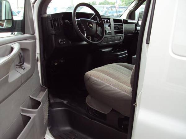 2009 Chevrolet Express Cargo Van AWD 1500 135 - cars & trucks - by... for sale in Waite Park, UT – photo 15