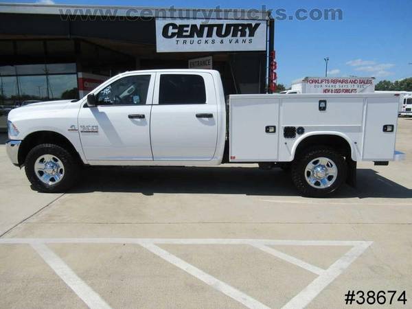 2017 Ram 2500 4X4 CREW CAB WHITE Must See - WOW!!! for sale in Grand Prairie, TX – photo 4