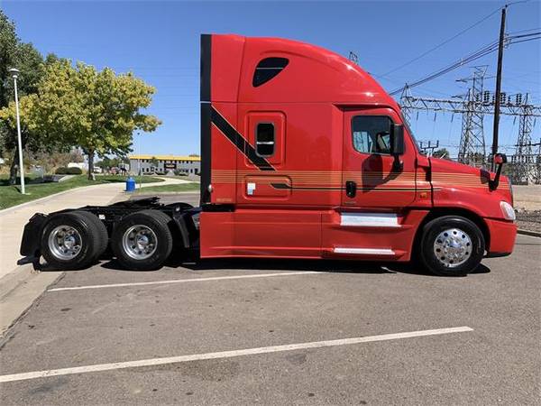 2014 Freightliner CA12564SLP - CA - for sale in Commerce City, CO – photo 5