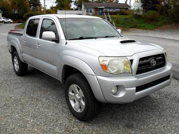2006 Toyota Tacoma Double Cab V6 4WD - cars & trucks - by dealer -... for sale in York, PA – photo 6