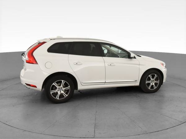 2014 Volvo XC60 T6 Sport Utility 4D suv White - FINANCE ONLINE -... for sale in NEWARK, NY – photo 12