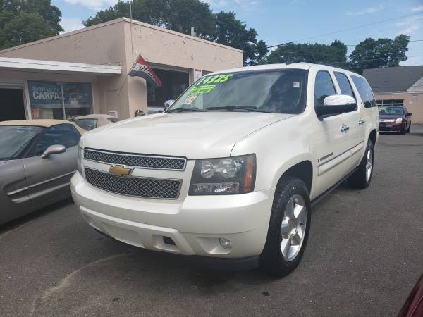 2008 Chevrolet Suburban LTZ 1500 4WD 6-Speed Automatic for sale in Kingston, MA – photo 3