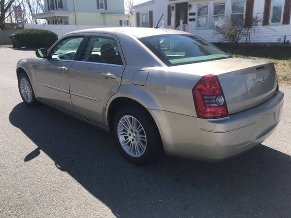 2008 Chrysler 300 LX 4dr Sedan, 90 DAY WARRANTY! for sale in Lowell, NH – photo 4