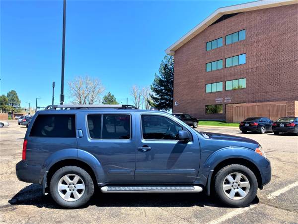 2008 Nissan Pathfinder S AWD SUV With Third Row Seating - cars & for sale in Denver , CO – photo 2