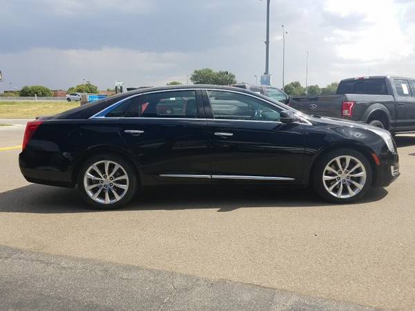 2016 Cadillac XTS Luxury Collection SKU:G9163898 Sedan for sale in Amarillo, TX – photo 5