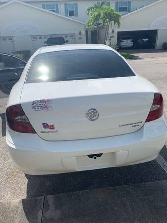 Buick LaCrosse - cars & trucks - by owner - vehicle automotive sale for sale in Indian Harbour Beach, FL – photo 3