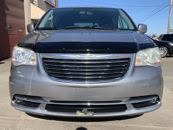 2014 Chrysler Town Country 4dr Wgn Touring w/Leather for sale in Flint, MI – photo 8