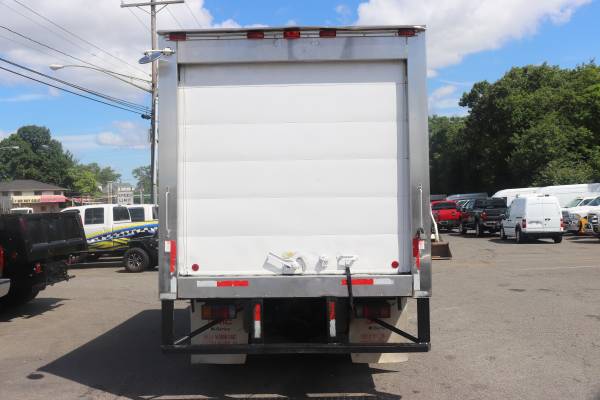 2007 GMC W4500 2DR CAB OVER REFRIGERATOR BOX TRUCK W/ SIDE DOOR for sale in south amboy, NJ – photo 8
