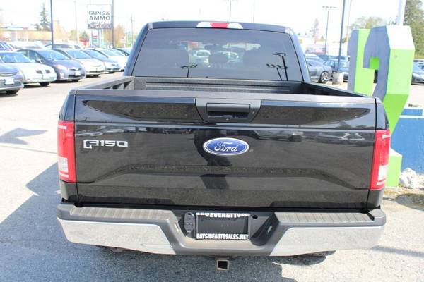 2017 FORD F150 SUPERCREW CAB XLT - - by dealer for sale in Everett, WA – photo 4