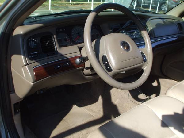 2004 MARQUIS 4DR+V-8+AUTO+COLD A/C+EXTRA NICE & CLEAN+RUNS/ DRIVES... for sale in Mannford, OK – photo 5