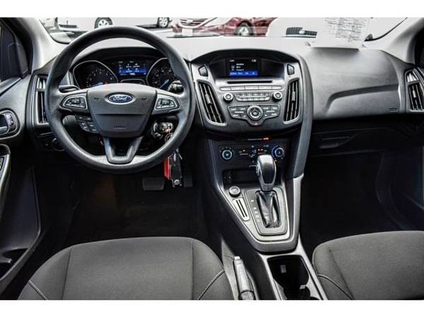 2017 Ford Focus SE hatchback Gray for sale in El Paso, TX – photo 14