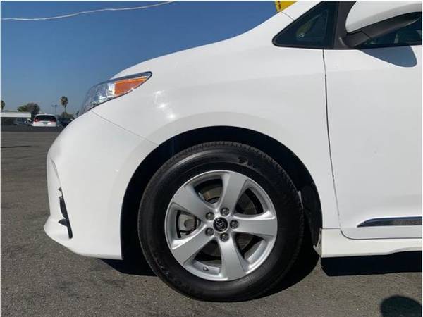 2020 Toyota Sienna LE Minivan 4D - cars & trucks - by dealer -... for sale in Santa Ana, CA – photo 18