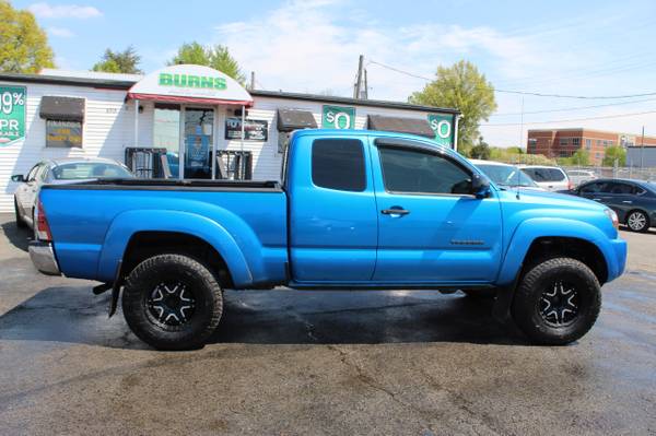 1-Owner 2 Level Kit 2009 Toyota Tacoma 4WD SR5 Access Cab 5-Speed for sale in Louisville, KY – photo 21