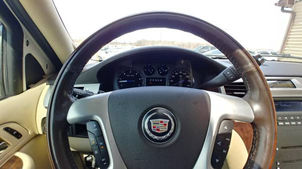 2007 Cadillac Escalade AWD 4dr for sale in Chesaning, MI – photo 8