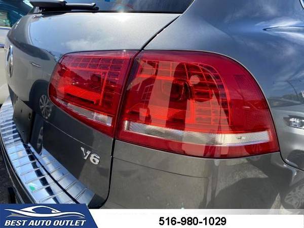 2017 Volkswagen Touareg V6 Sport w/Technology SUV - cars & trucks -... for sale in Floral Park, NY – photo 11