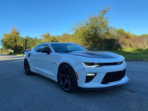 17 Chevy Camaro SS VEHICLE IN MINT CONDITION-WE DONT CHARGE DEAELER... for sale in Gainesville, FL – photo 4