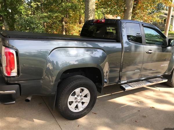 2015 GMC Canyon Ext. cab colorado low miles for sale in Alliance, OH – photo 3