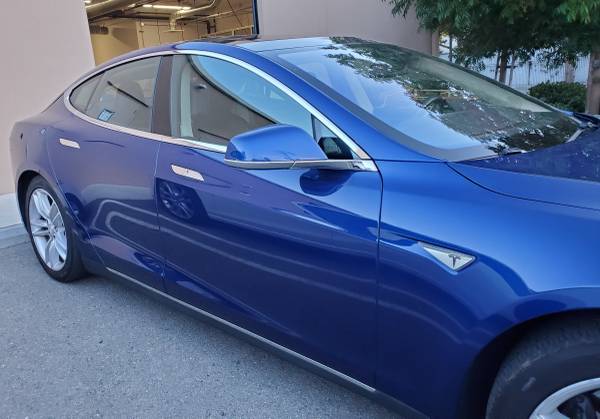 2015 Tesla Model S 70 RWD Blue Autopilot - cars & trucks - by owner... for sale in San Mateo, CA – photo 4