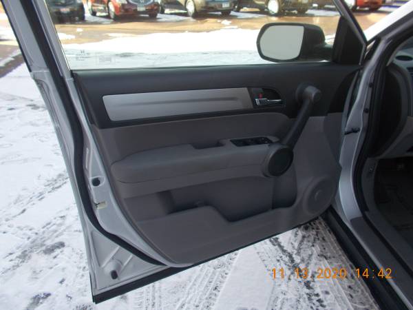 2011 Honda CRV - cars & trucks - by dealer - vehicle automotive sale for sale in Hinckley, MN – photo 22