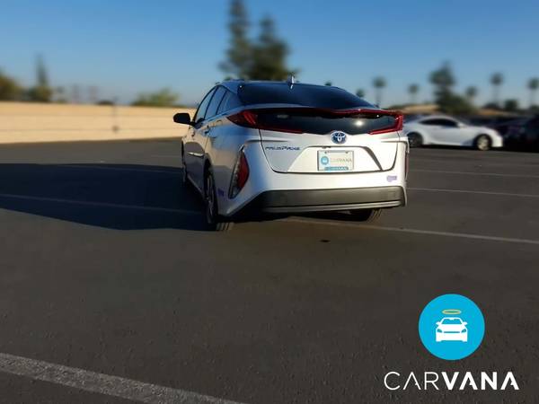 2019 Toyota Prius Prime Plus Hatchback 4D hatchback Beige - FINANCE... for sale in Washington, District Of Columbia – photo 8