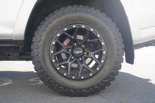 2019 Toyota 4Runner SR5 4X4 w/3rd Row LOW MILES for sale in Kittitas, OR – photo 4