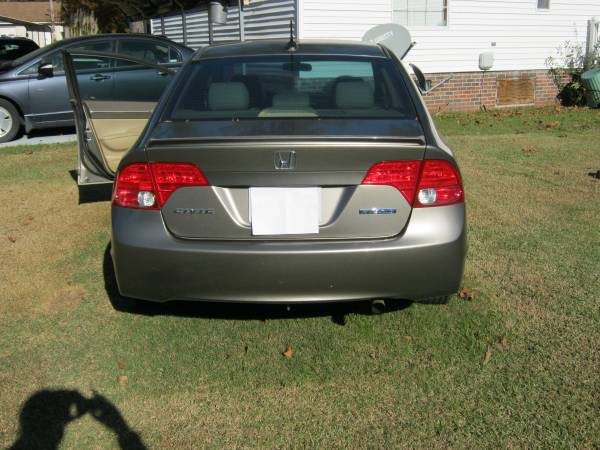 2008 Honda civic hybrid for sale - cars & trucks - by owner -... for sale in eastover, NC – photo 3