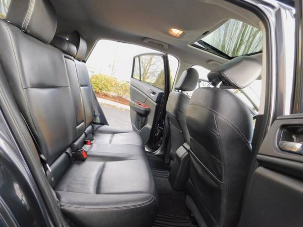 2013 Subaru XV Crosstreck 2.0i Limited / AWD / Sun Roof / Leather -... for sale in Portland, OR – photo 16
