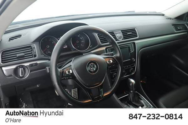 2017 Volkswagen Passat R-Line w/Comfort Pkg SKU:HC066611 Sedan -... for sale in Des Plaines, IL – photo 11