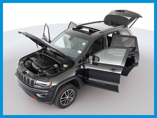 2018 Jeep Grand Cherokee Trailhawk Sport Utility 4D suv Black for sale in owensboro, KY – photo 15